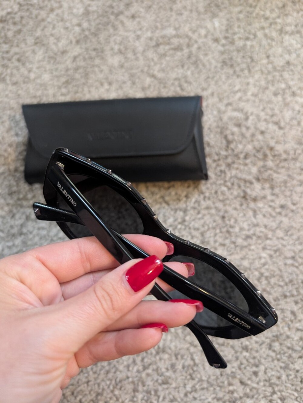 Valentino Rockstud Cat Eye Sunglasses With Case - Picture 2 of 7